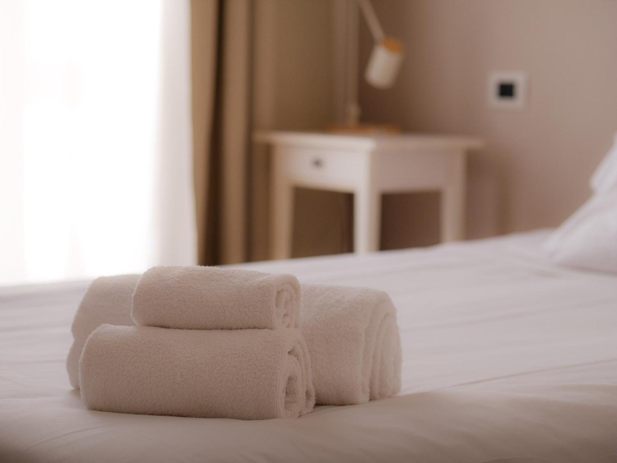 Colosseo Guest House ローマ エクステリア 写真